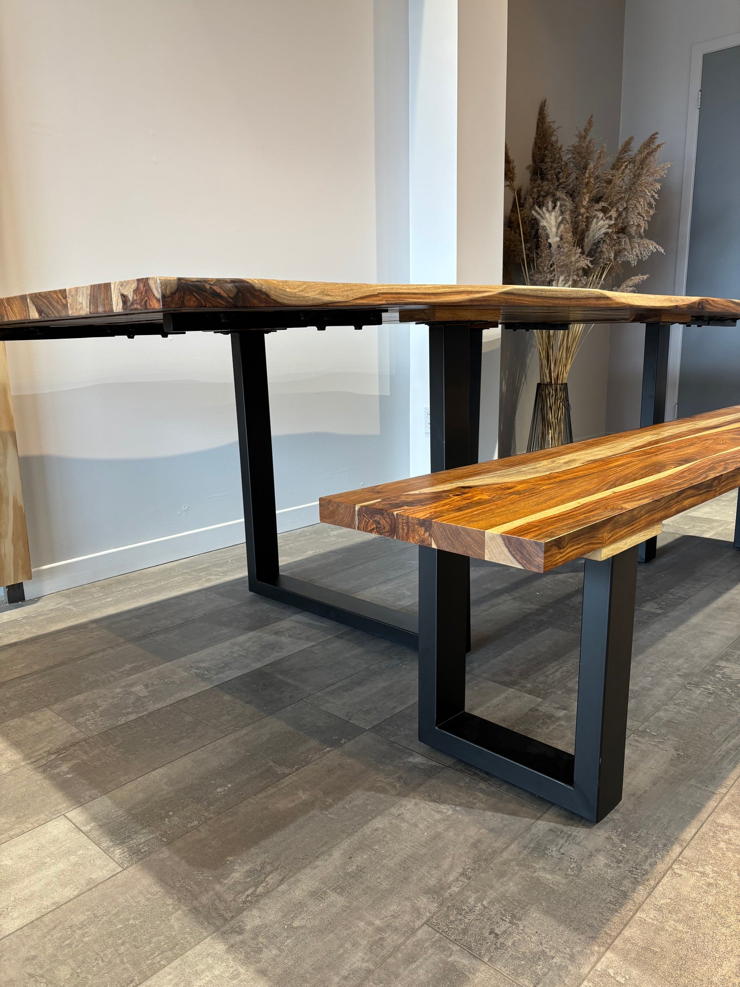 Ensemble table extensible + banc bois de rose naturel